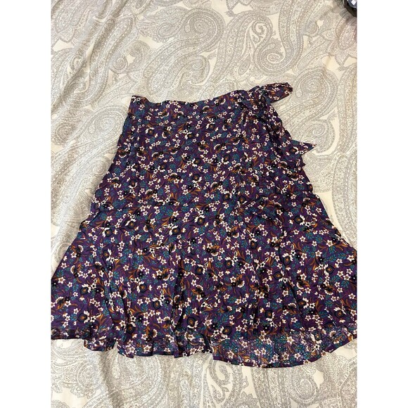 NWT Band of The Free Linaelle Purple Floral Wrap Skirt Boho large - Picture 2 of 3